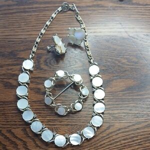 Chic Gold and White Necklace Set